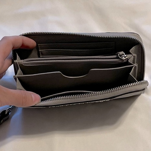 Michael Kors Grey Saffiano Leather Micro Stud Travel Zip Around Wallet - Picture 5 of 5